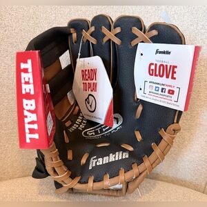 NWT Franklin 8.5” Tee Ball glove